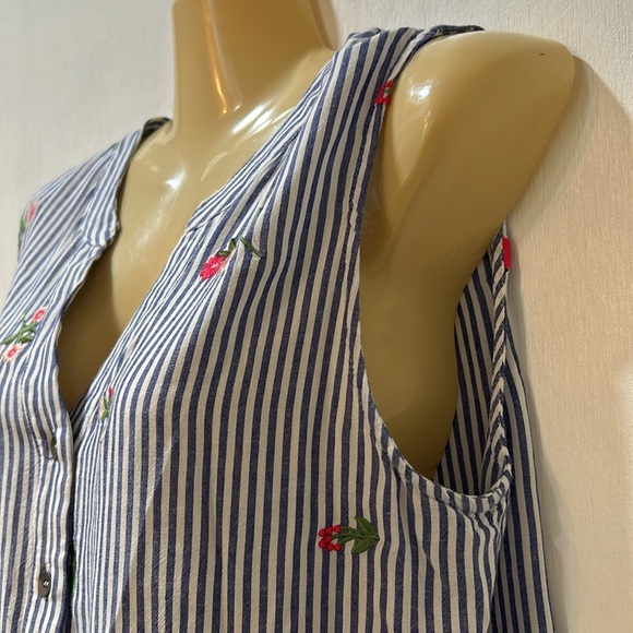 MISS ME WOMEN FLORAL STRIPED BLOUSE SLEEVELESS OVERSIZED Sz MEDIUM - Picture 4 of 11